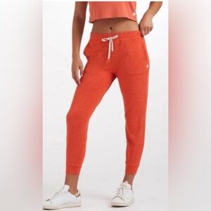 VUORI joggers
